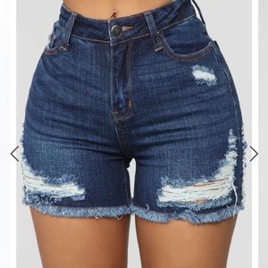 Woman jean shorts